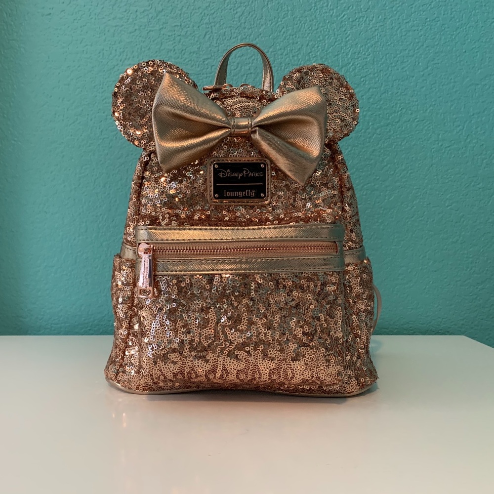 NEW Loungefly Minnie Mouse Sequined Mini Backpack